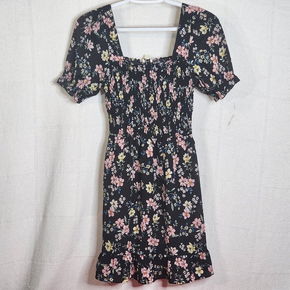 Charmed Hearts Black Pink Blue Yellow Floral Smocked SS Poly Span Mini Dress M